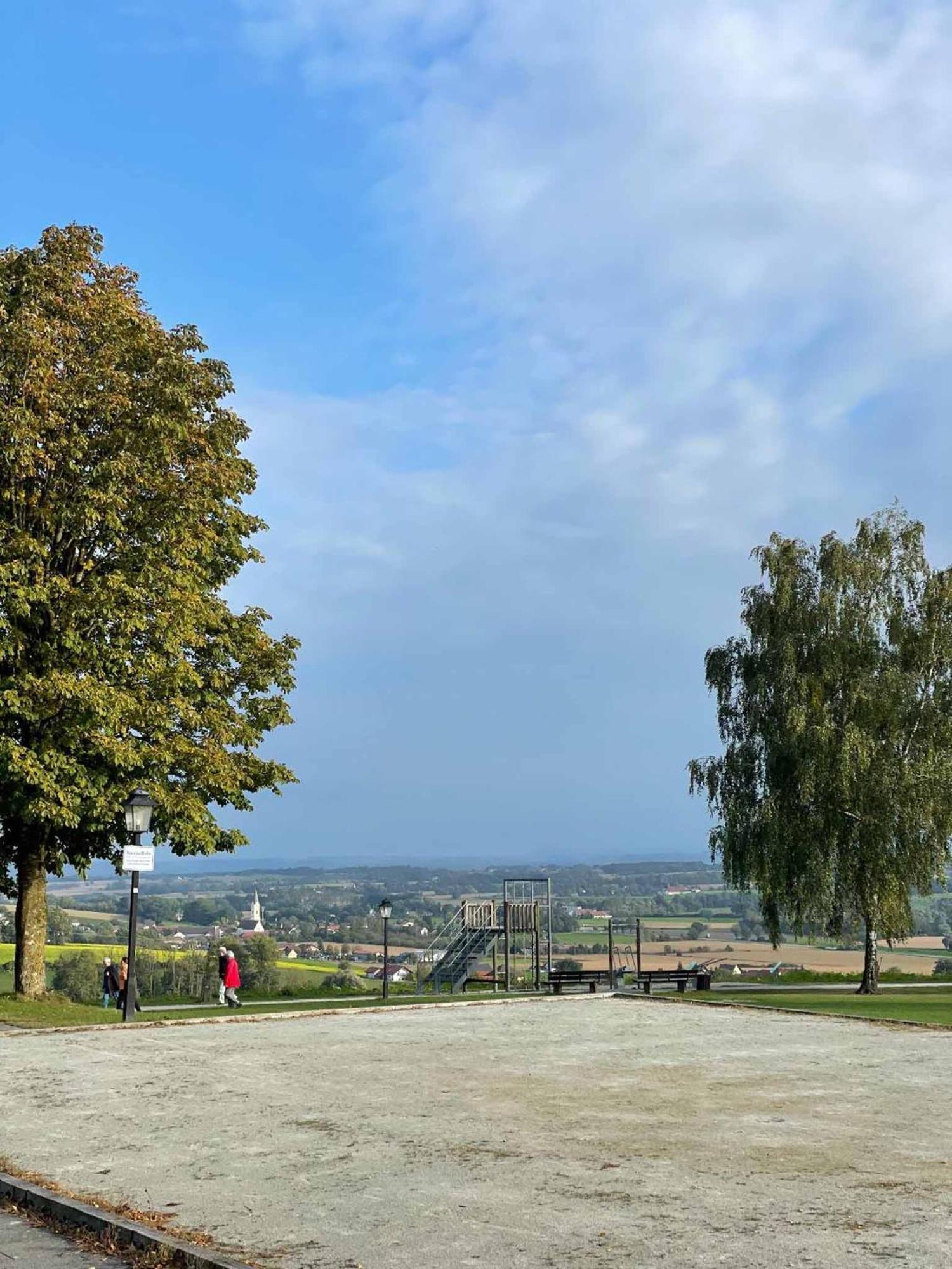 Appartement Am Brunnenplatzl Mit Bademantelzugang Bad Griesbach  Kültér fotó