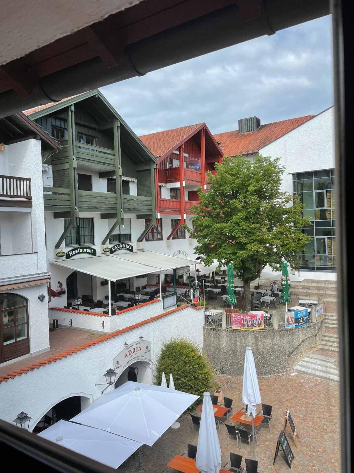 Appartement Am Brunnenplatzl Mit Bademantelzugang Bad Griesbach  Kültér fotó